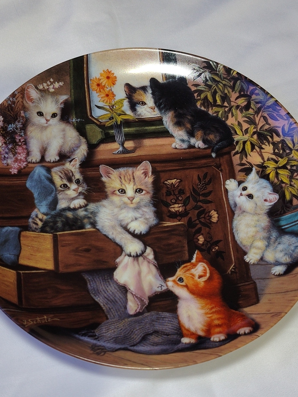 " Sweet Whiskers " Decorative Cat Plate